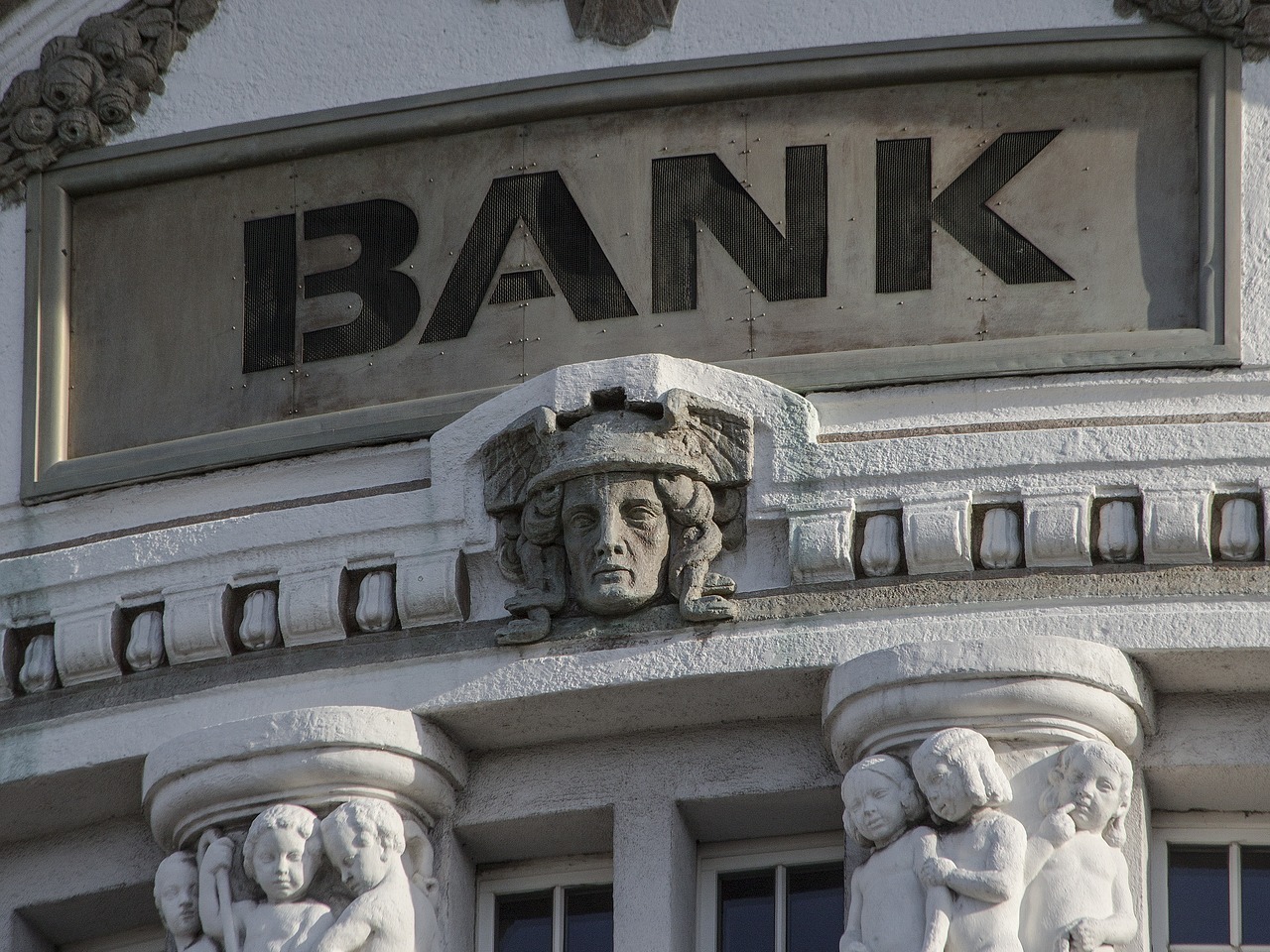 Unit Banks